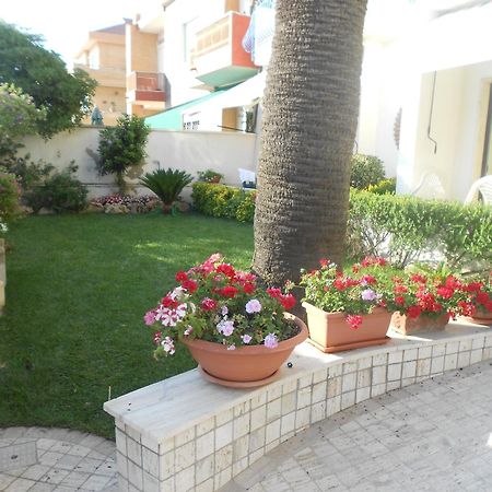 Hotel L'Approdo Anzio Exterior foto