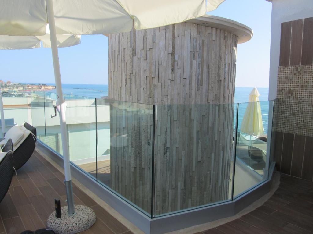 Hotel L'Approdo Anzio Exterior foto