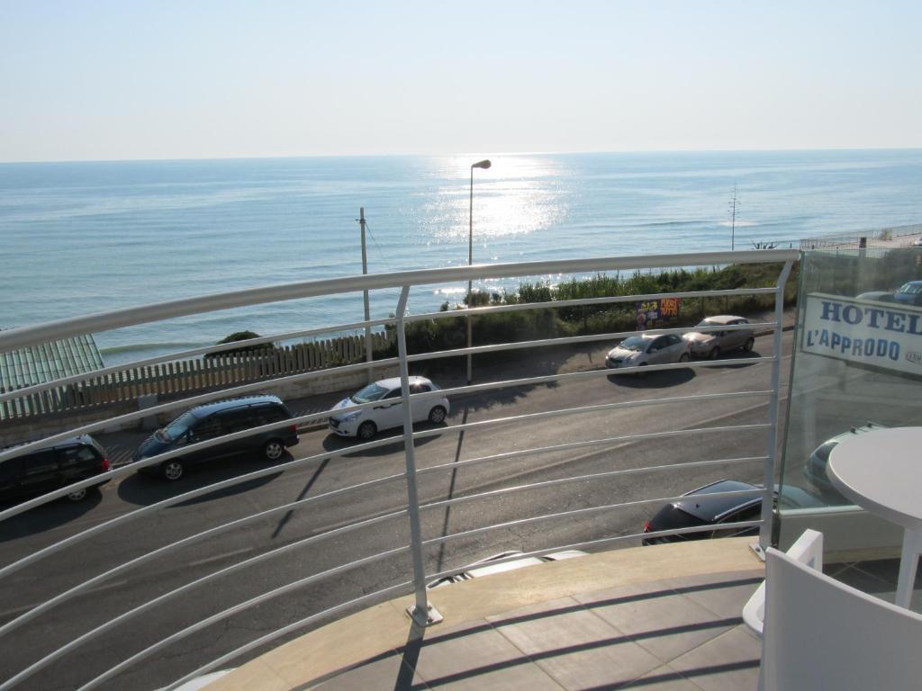 Hotel L'Approdo Anzio Exterior foto